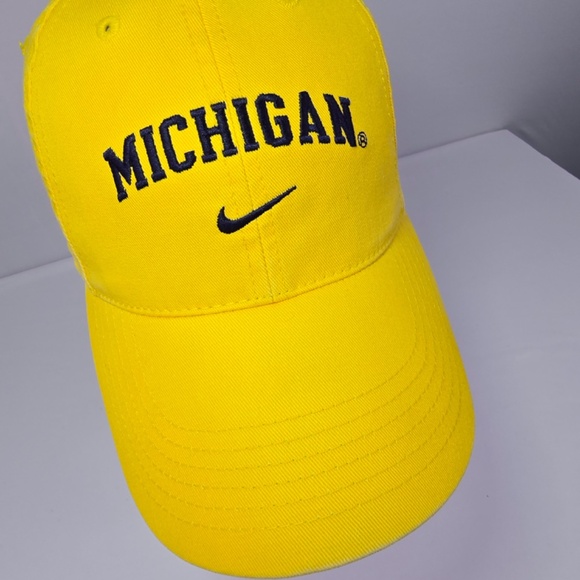 Vintage Y2K Nike Team University Of Michigan Wolverines Hat Center Check - Picture 3 of 9